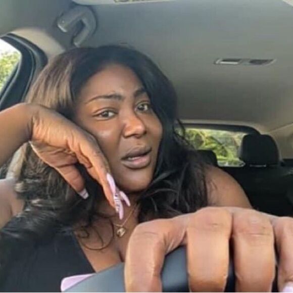 Liz Claiborne Gray Top - Picture 3 of 3